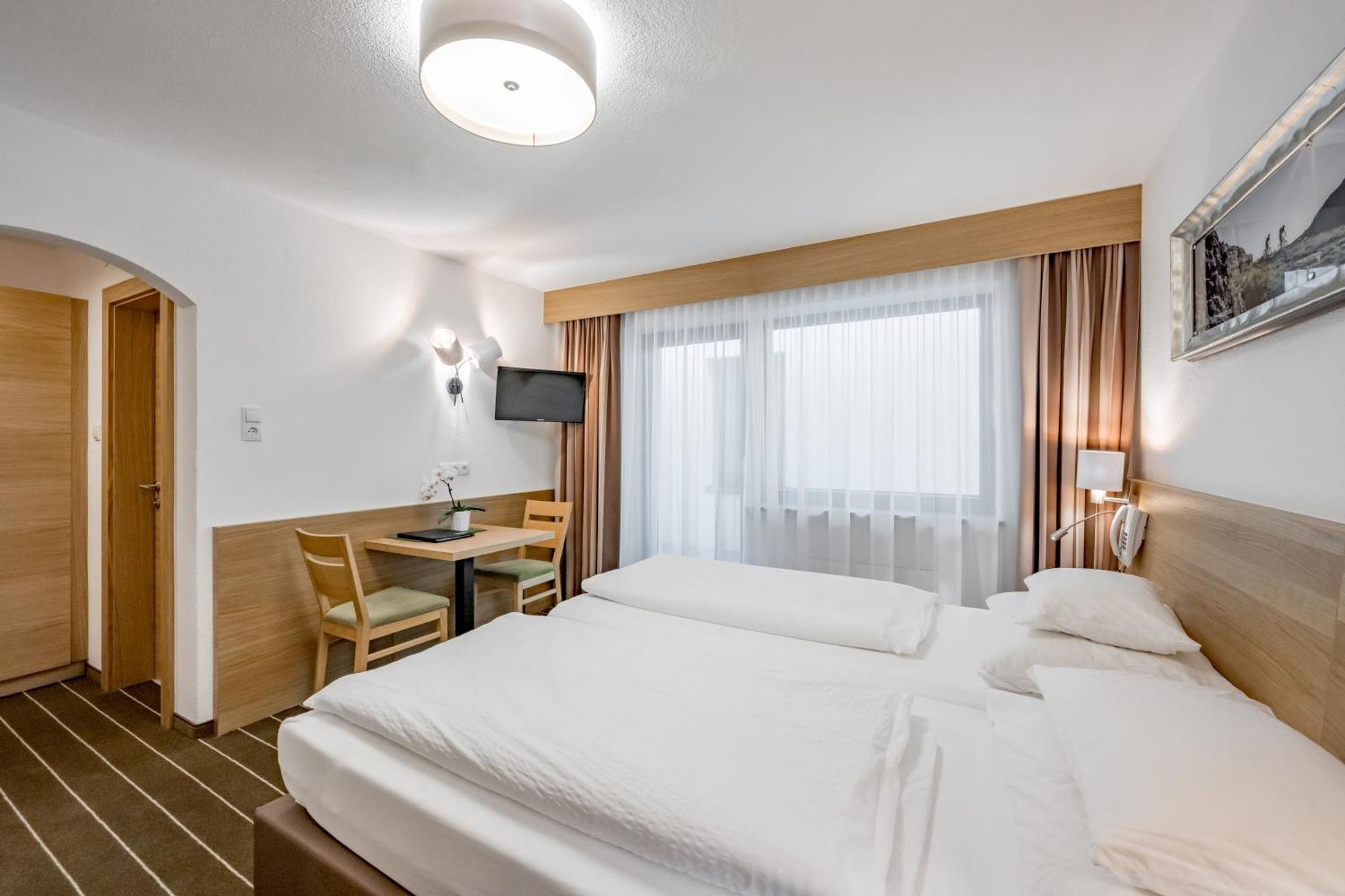 Apart Hotel Garni Wieser Sölden Exteriör bild