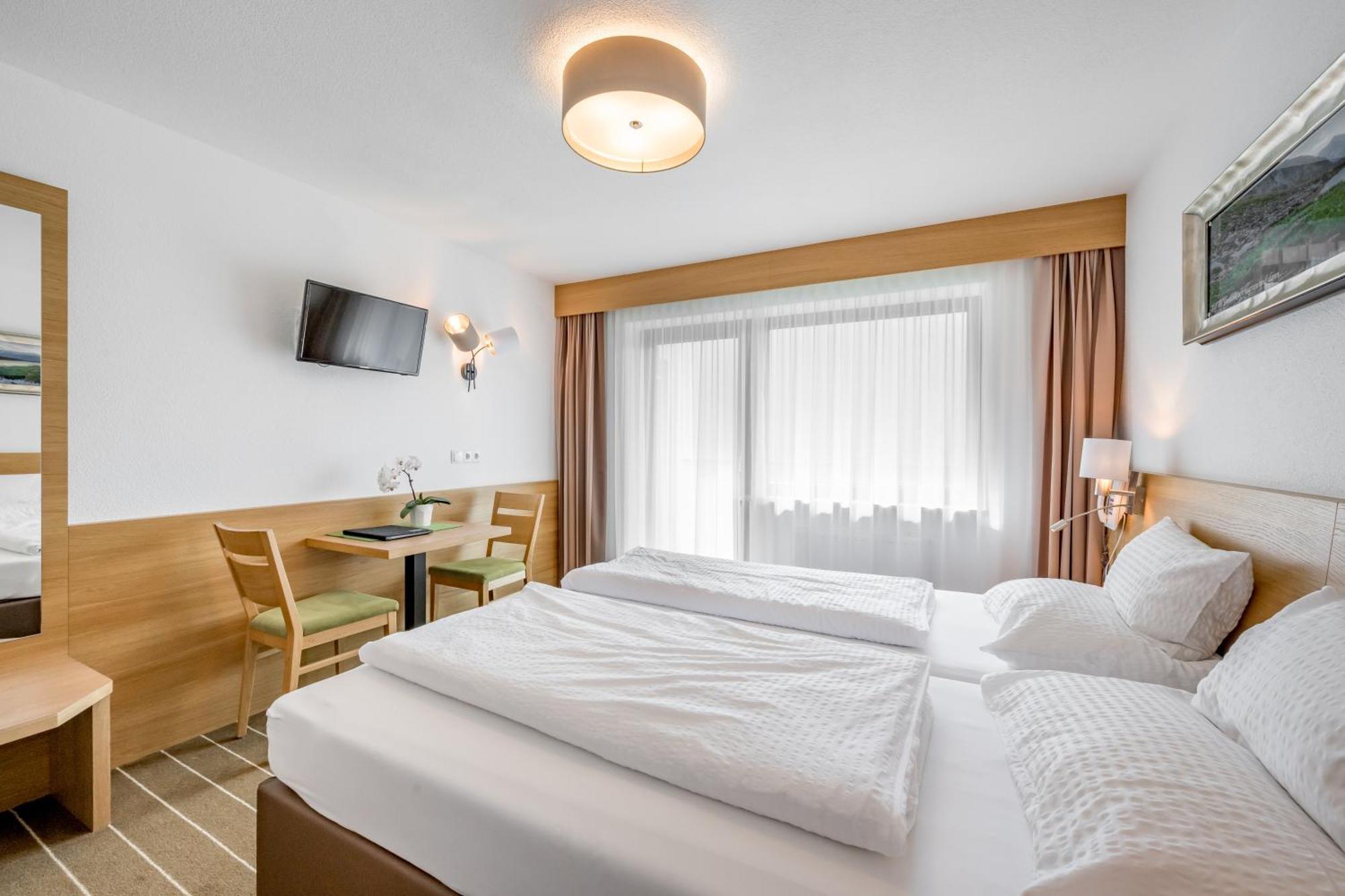Apart Hotel Garni Wieser Sölden Exteriör bild