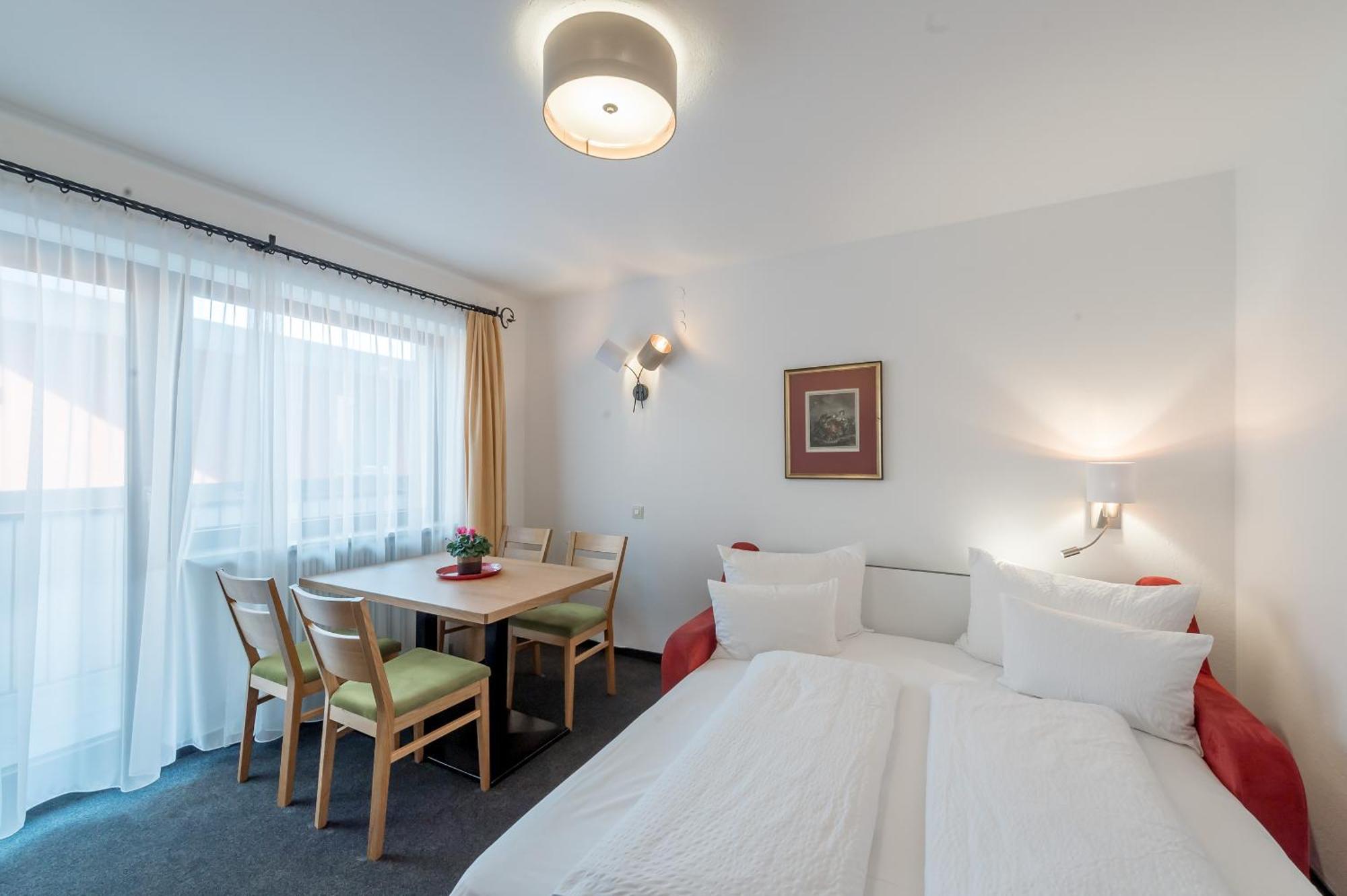 Apart Hotel Garni Wieser Sölden Exteriör bild