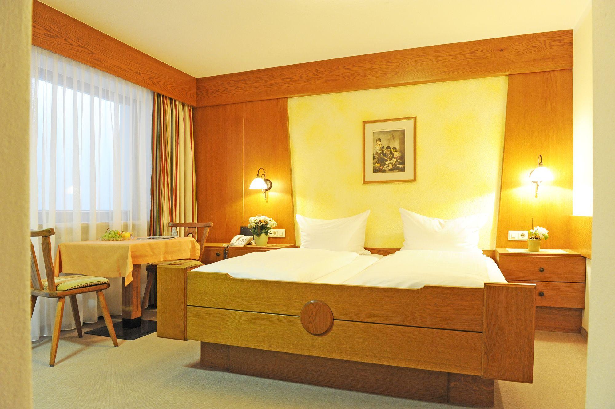 Apart Hotel Garni Wieser Sölden Exteriör bild